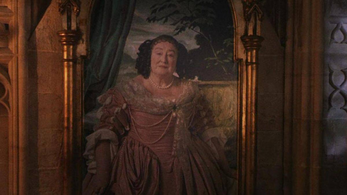 伊麗莎白·斯普里格斯(Elizabeth Spriggs)飾演胖女士